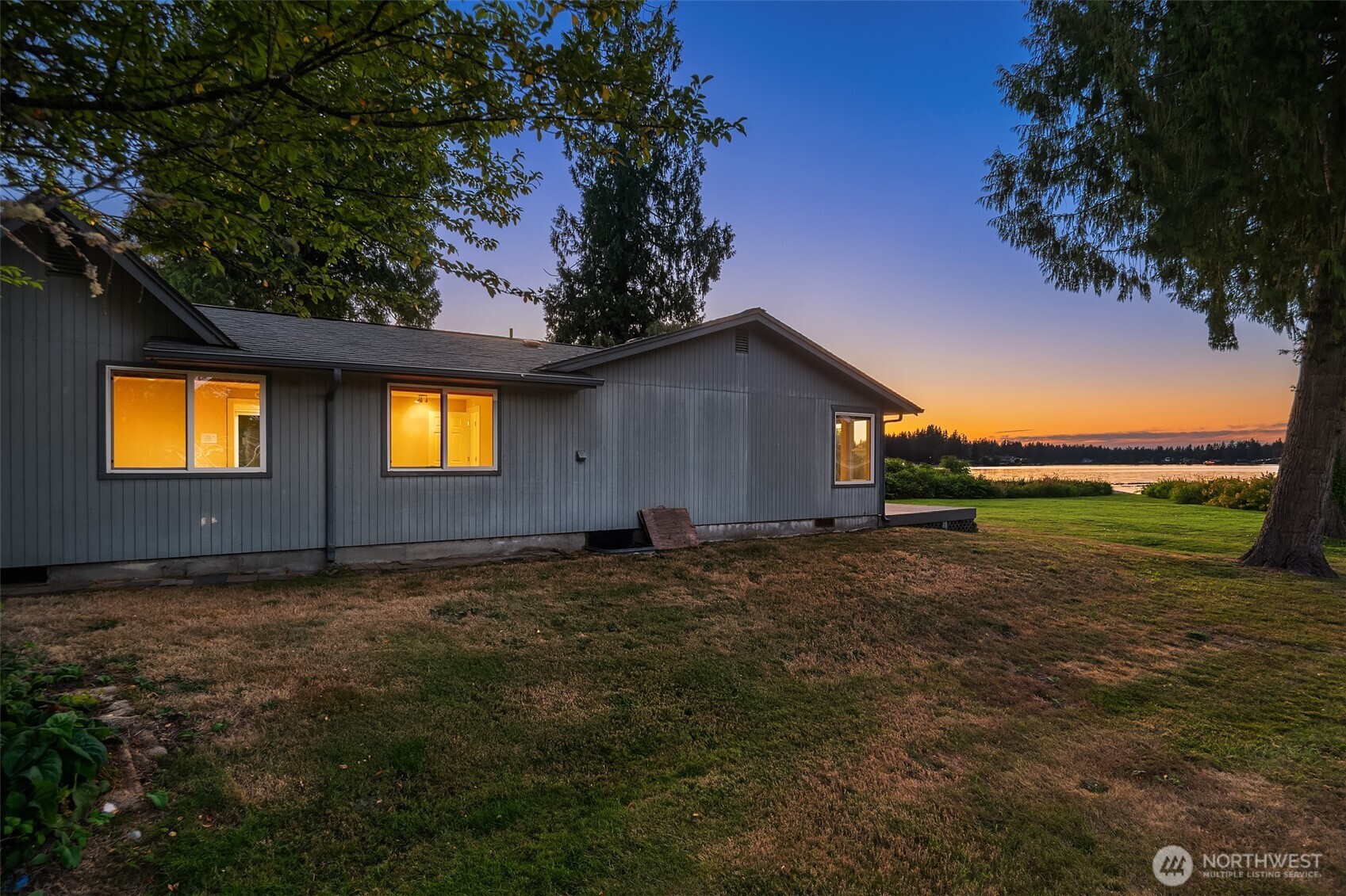 823 173rd Street Property Photo 34