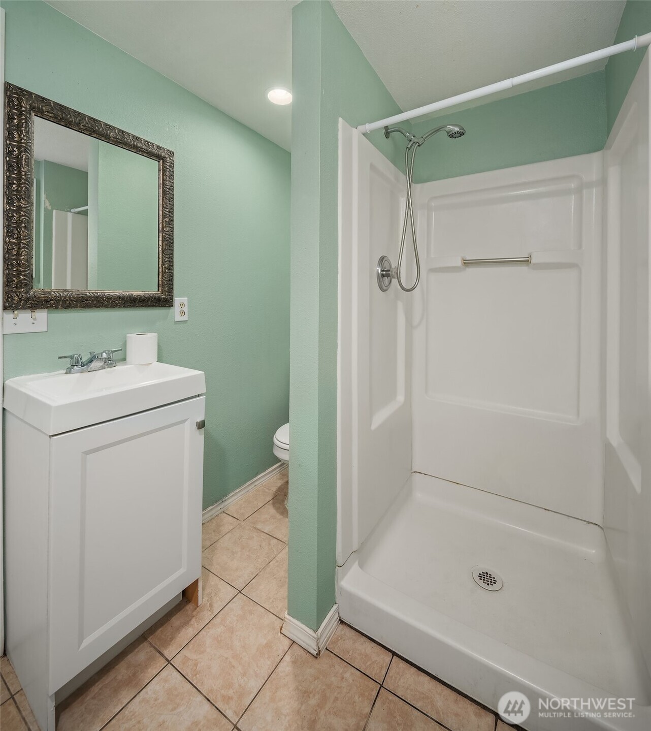 823 173rd Street Property Photo 40