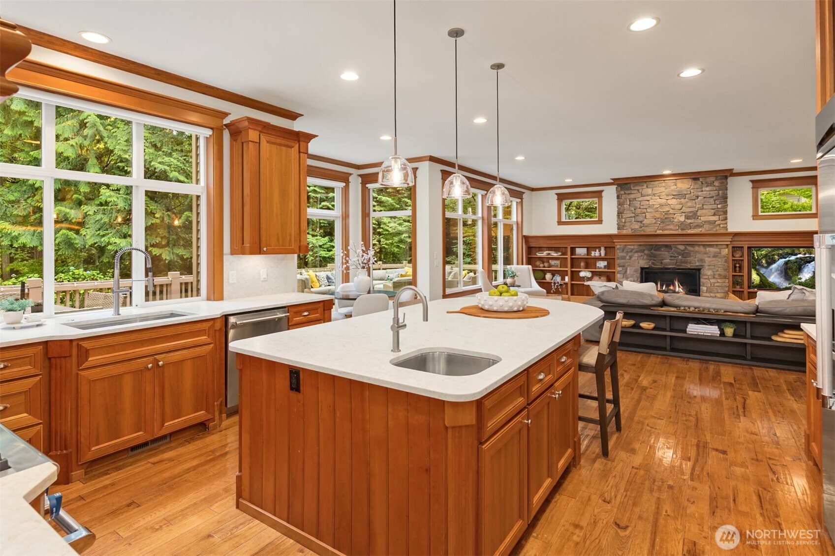 13102 Trail Heights Court Property Photo 12