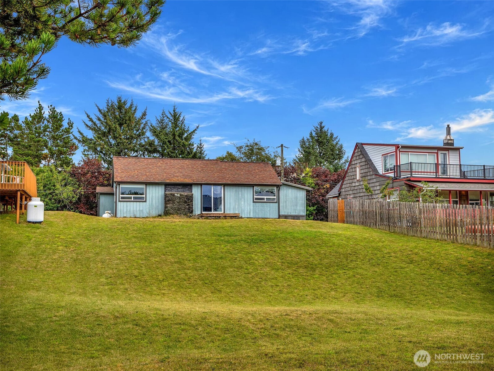 12905 N Alley Property Photo 3