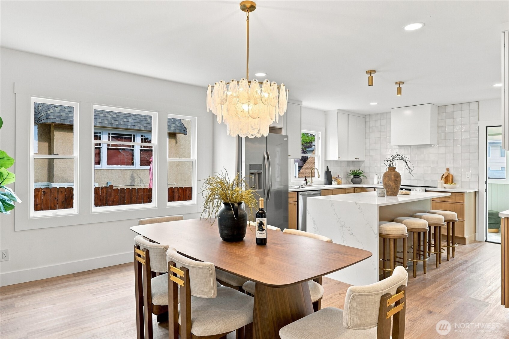 811 N L Street Property Photo 5