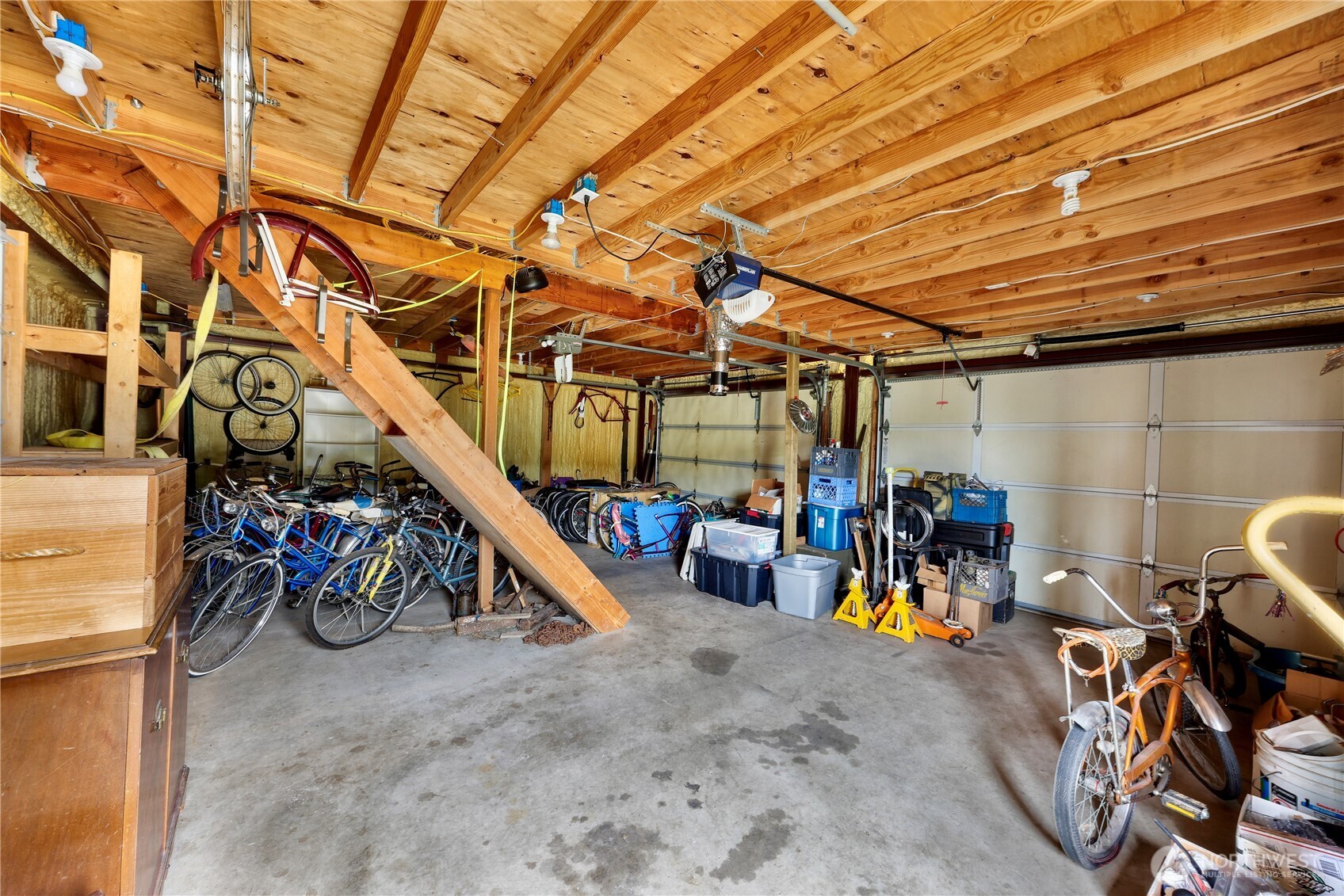 8585 Harborview Road 5 Property Photo 24
