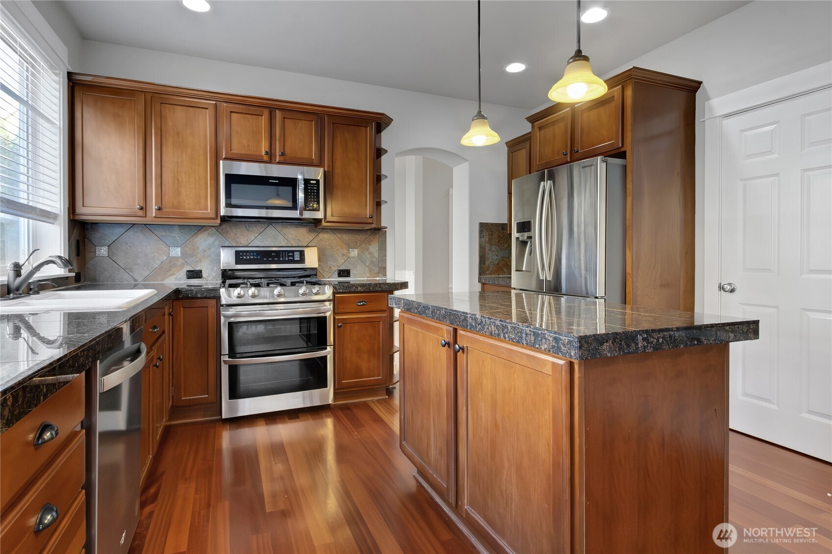 8413 154th Street Property Photo 13