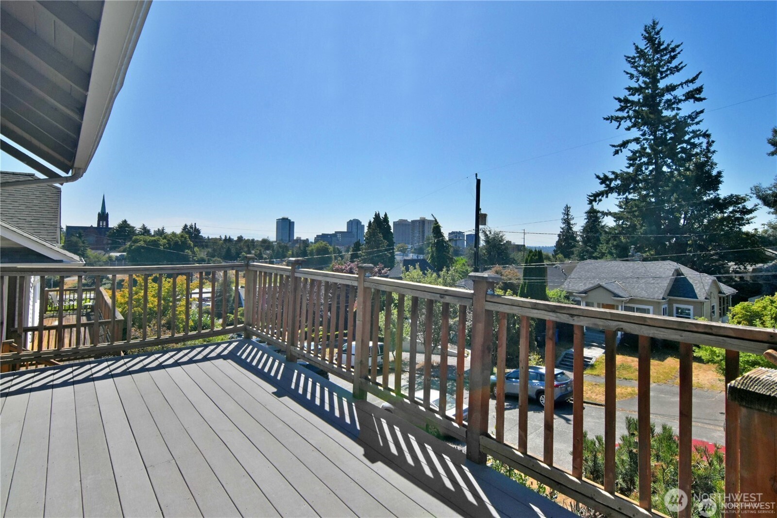 328 Ne 52nd Street Property Photo 6
