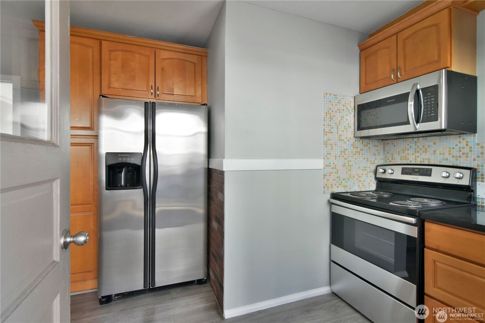 328 Ne 52nd Street Property Photo 13