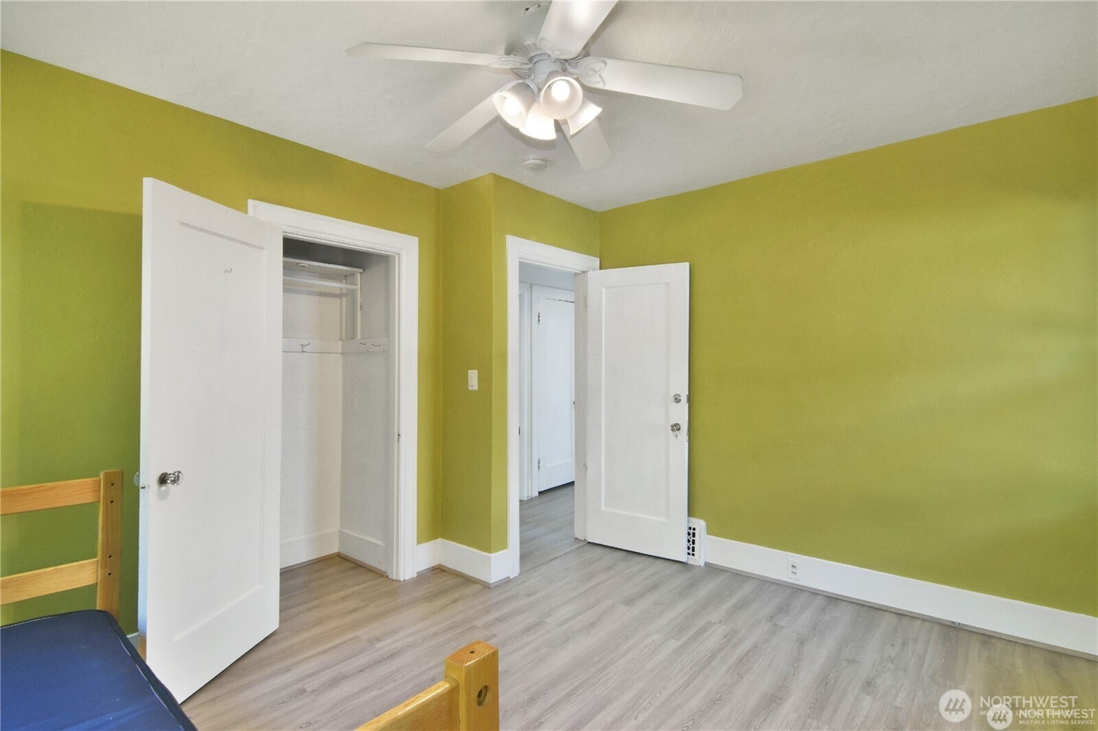 328 Ne 52nd Street Property Photo 17