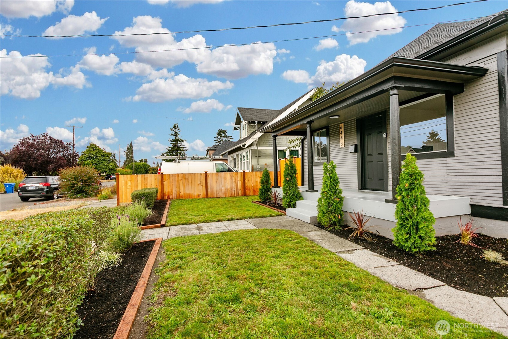 6443 S Warner Street Property Photo 4
