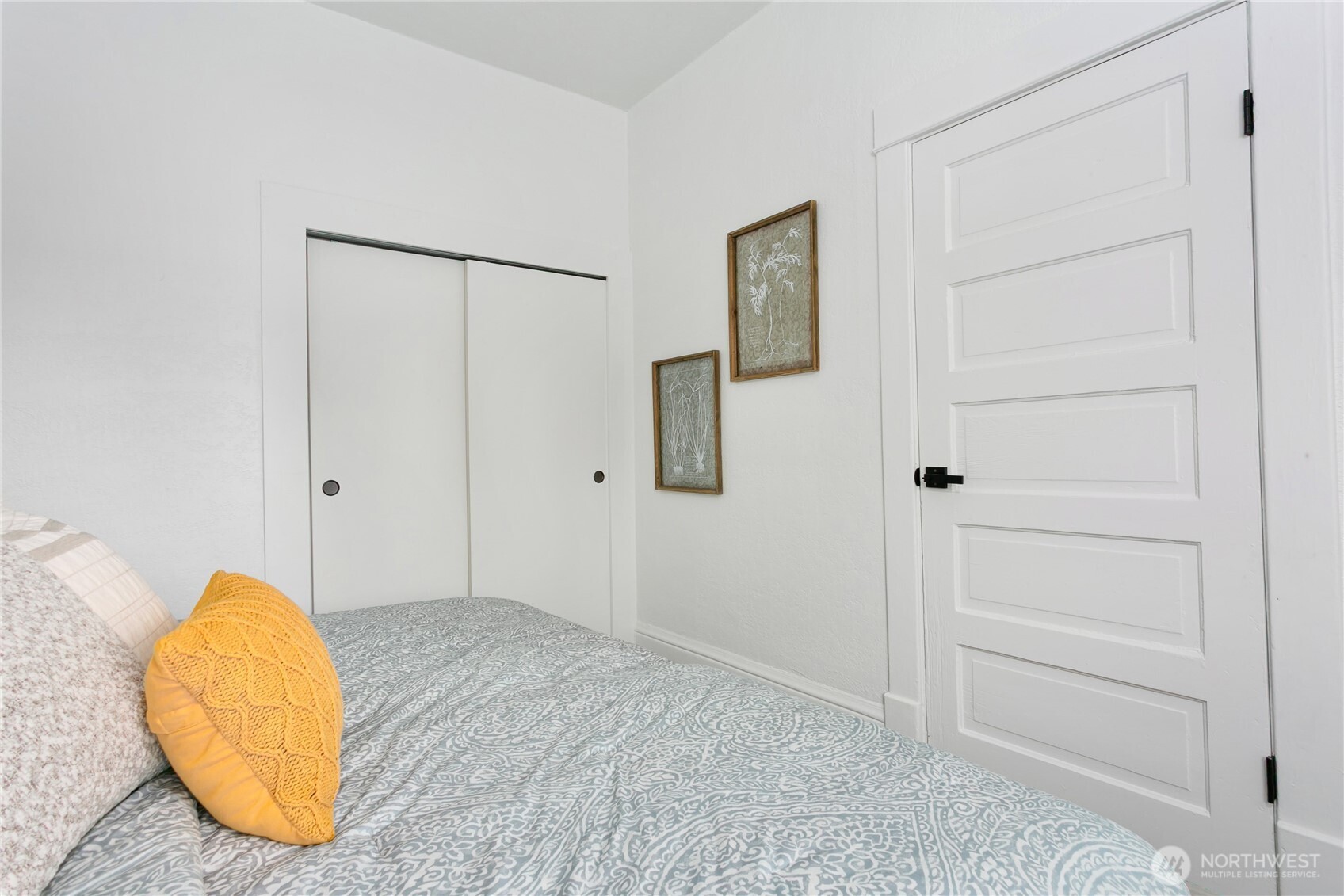 6443 S Warner Street Property Photo 20
