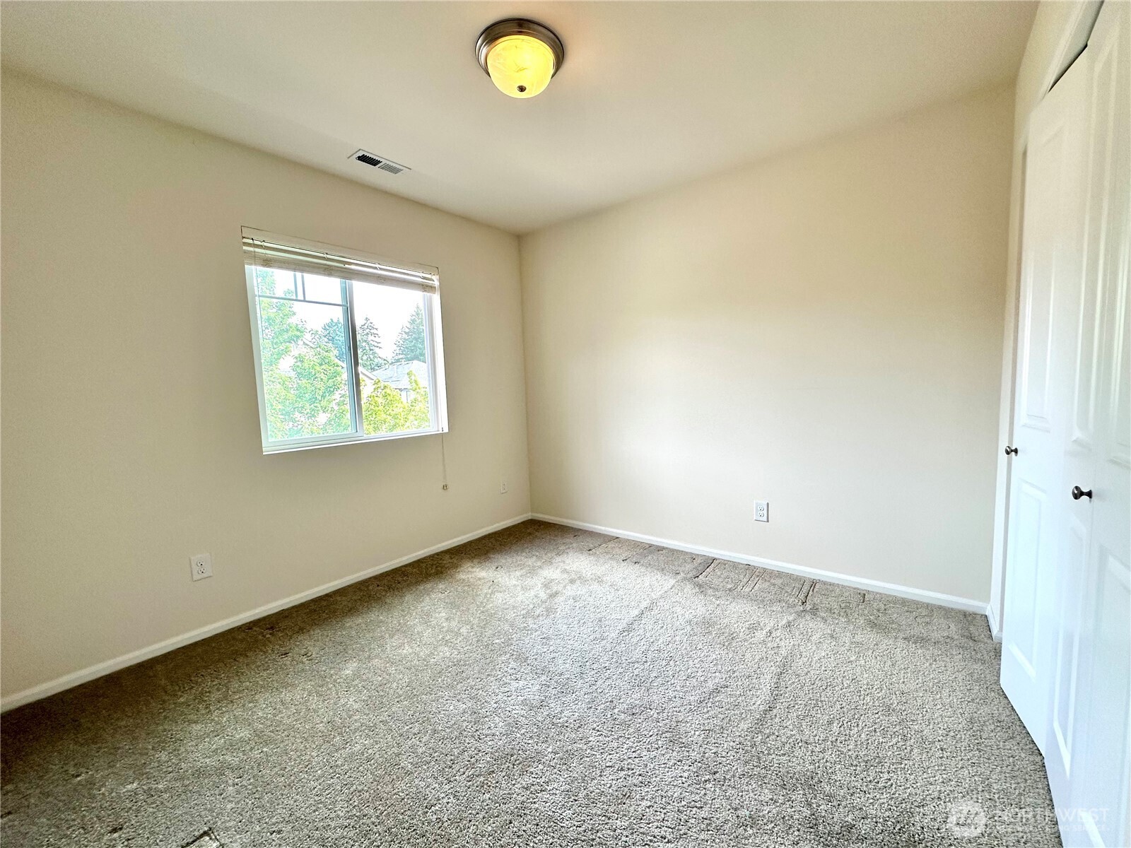3018 Eagle Loop Property Photo 28