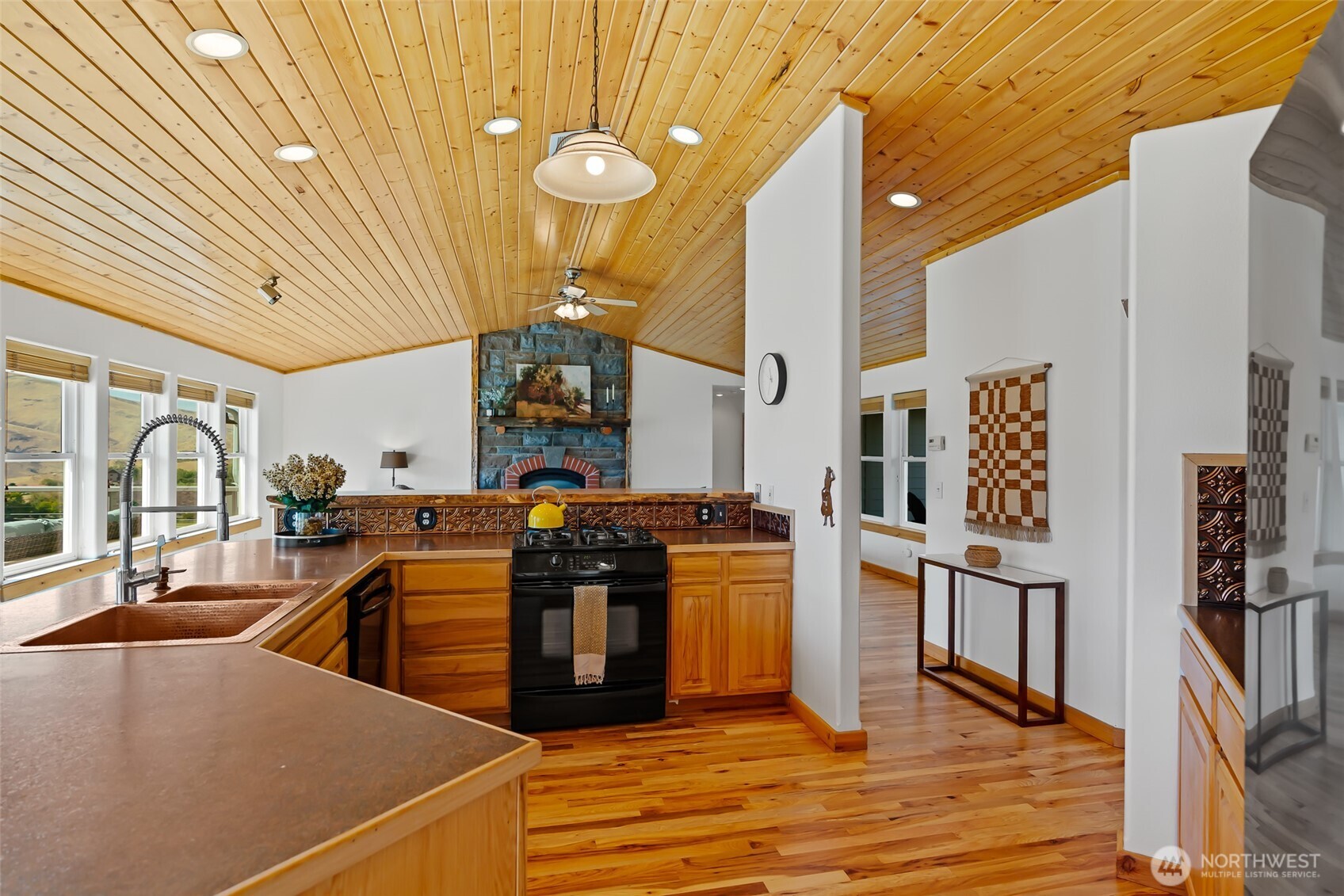 1350 Canyon River Terrace Property Photo 16
