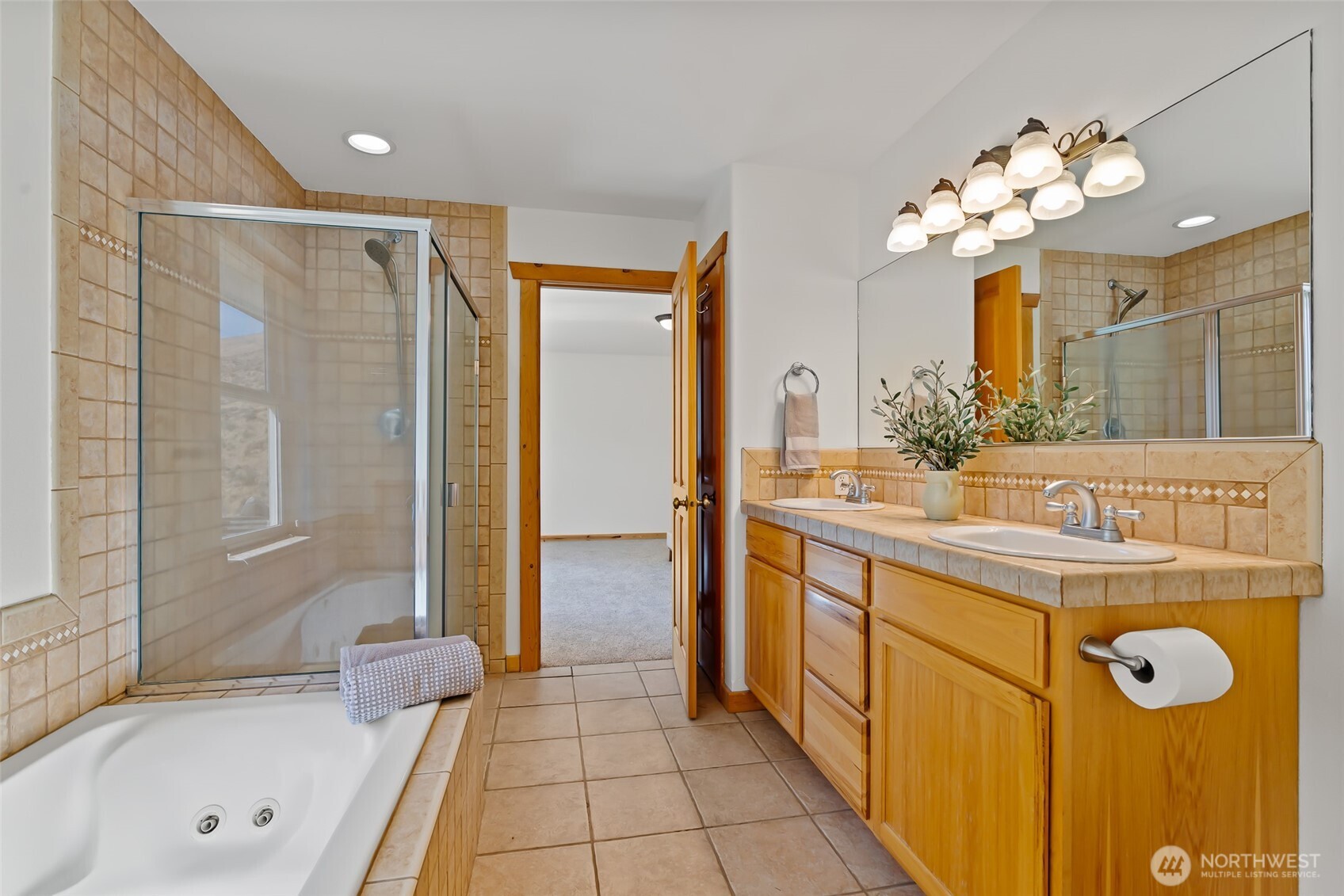 1350 Canyon River Terrace Property Photo 21