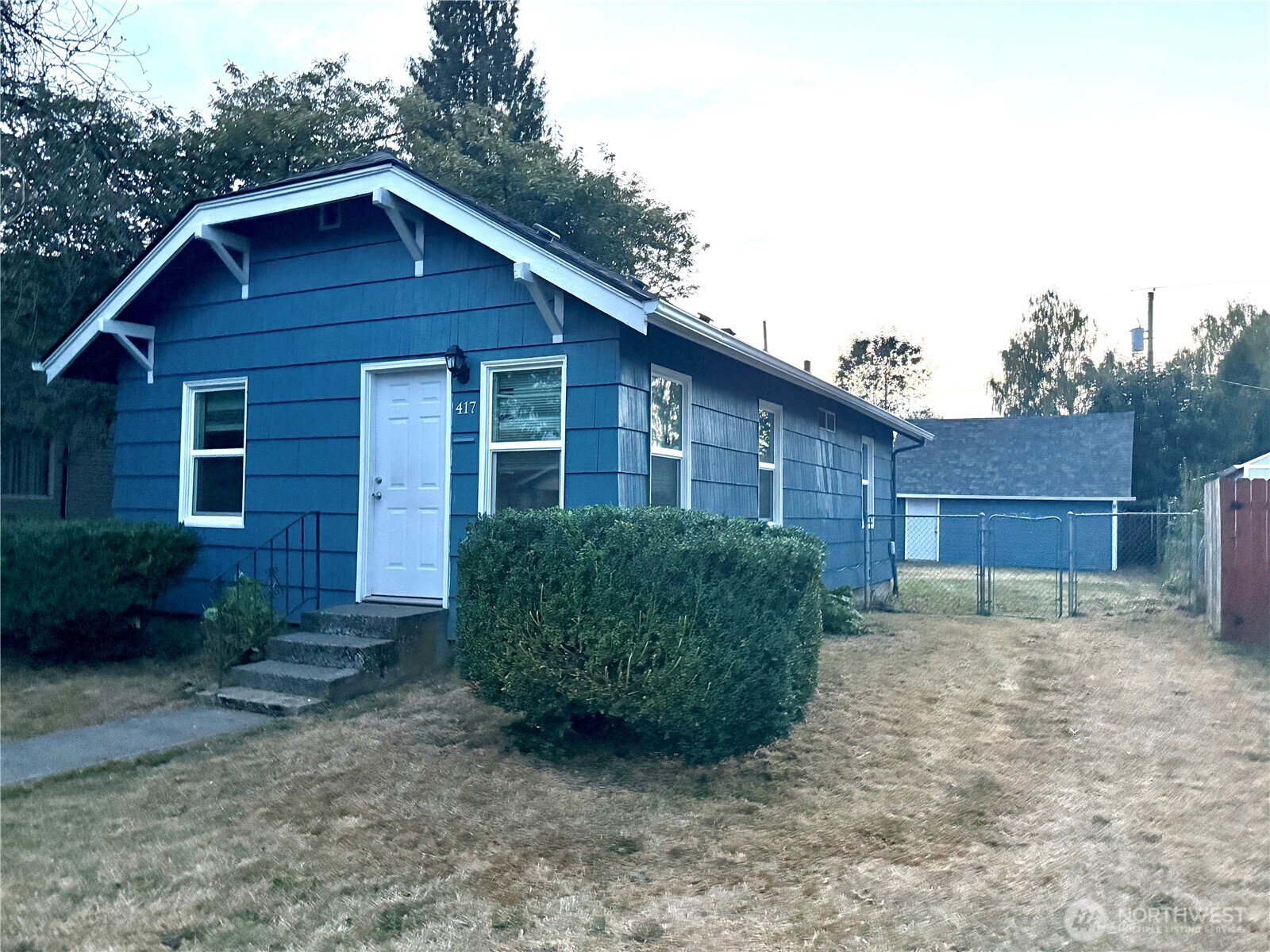 417 15th Avenue Property Photo 2