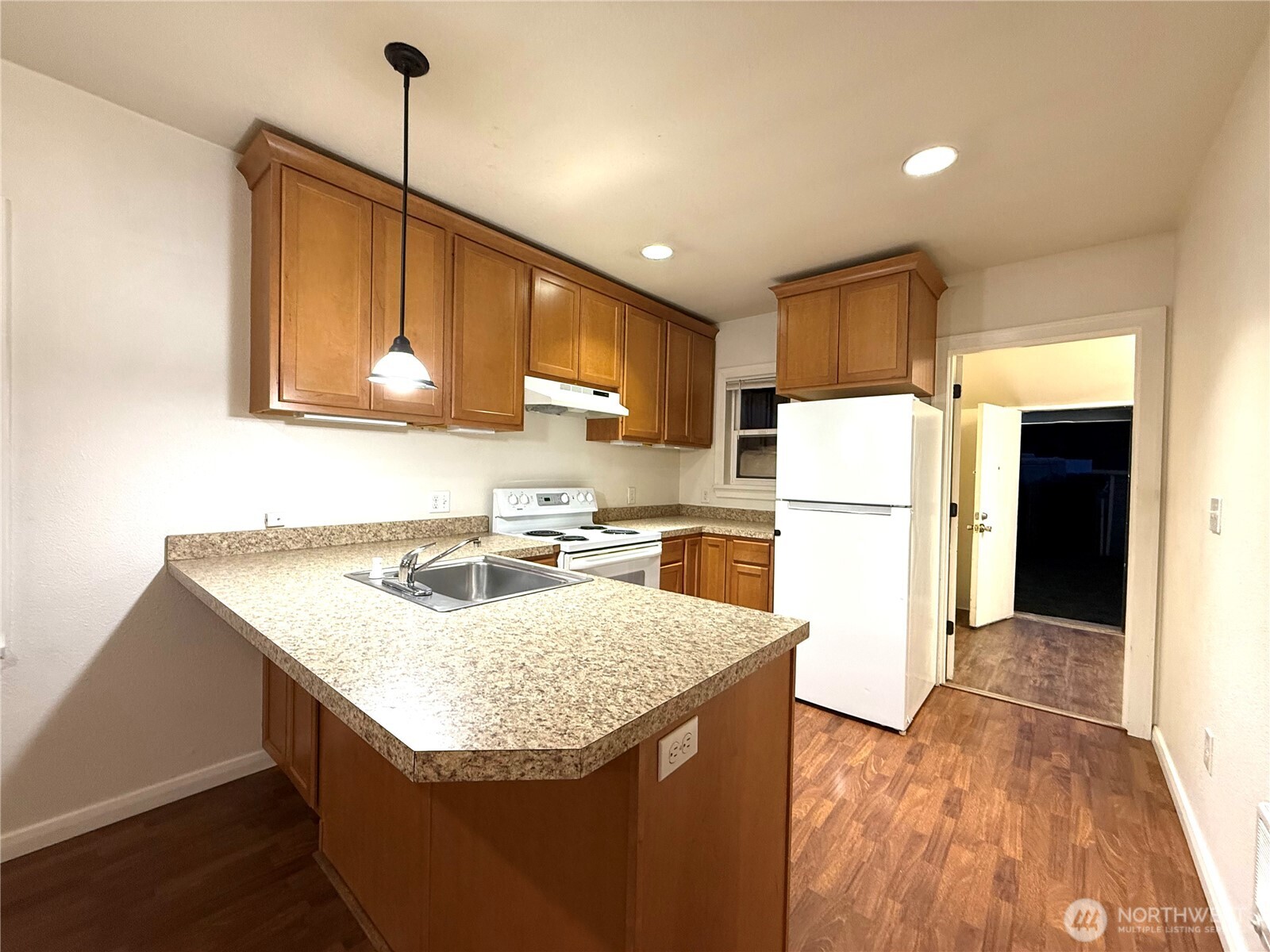 417 15th Avenue Property Photo 5
