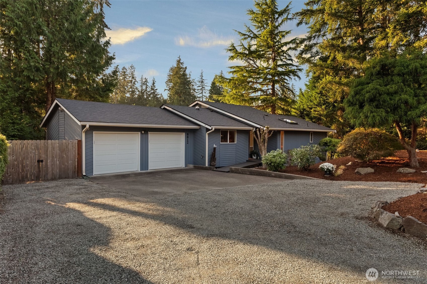 8812 86th Avenue Property Photo 3
