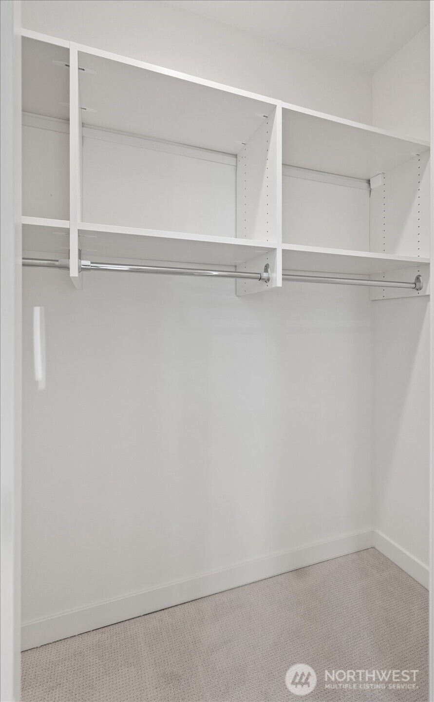 10748 Interlake Avenue Property Photo 15