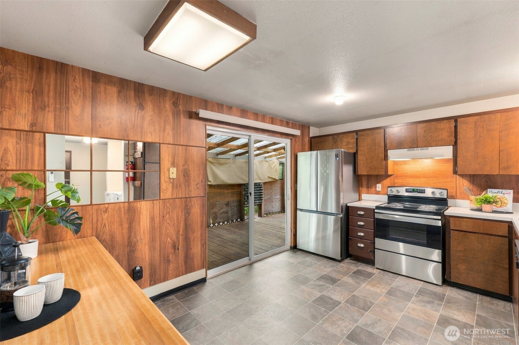 14214 Meadowlark Drive Property Photo 11