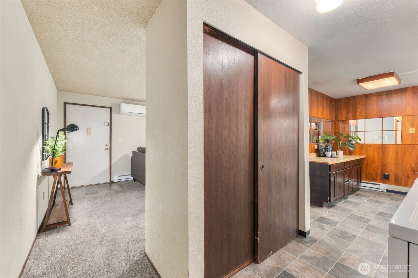 14214 Meadowlark Drive Property Photo 13