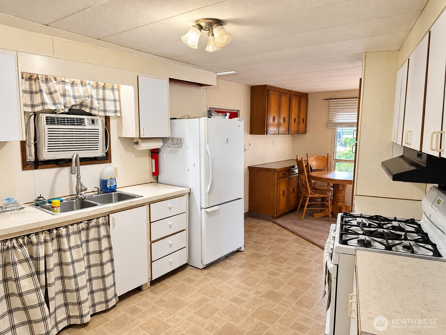 1700 Shelton Springs Road 17 Property Photo 6