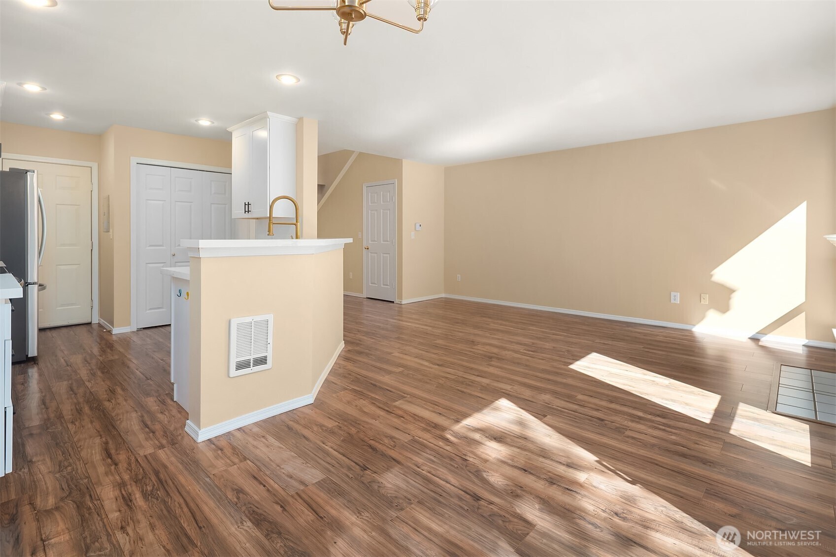 23131 15th Avenue H-2 Property Photo 16