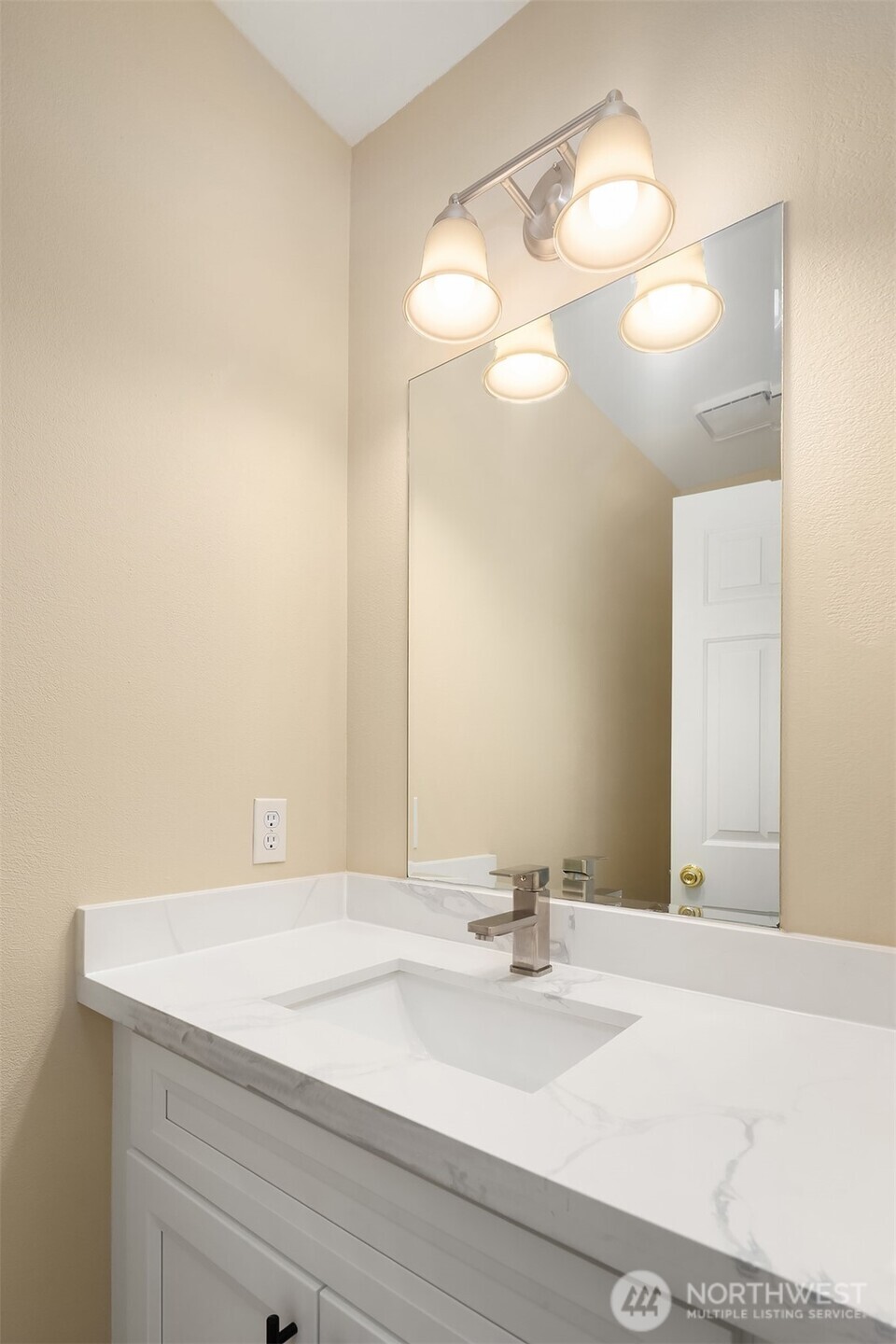 23131 15th Avenue H-2 Property Photo 21
