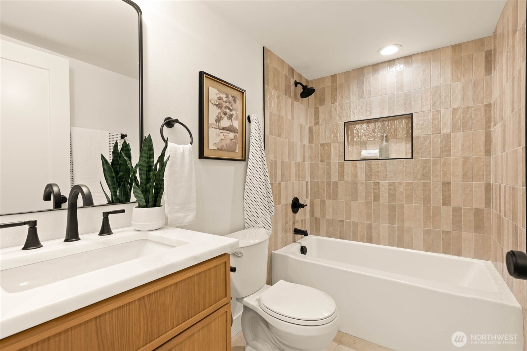 1128 N 77th Street 98103 Property Photo 29