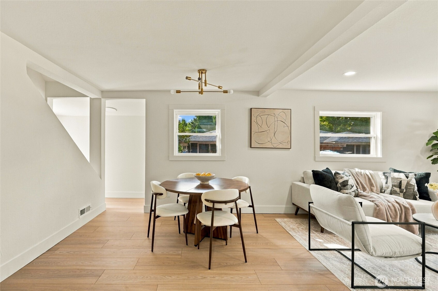 506 L Street Property Photo 9