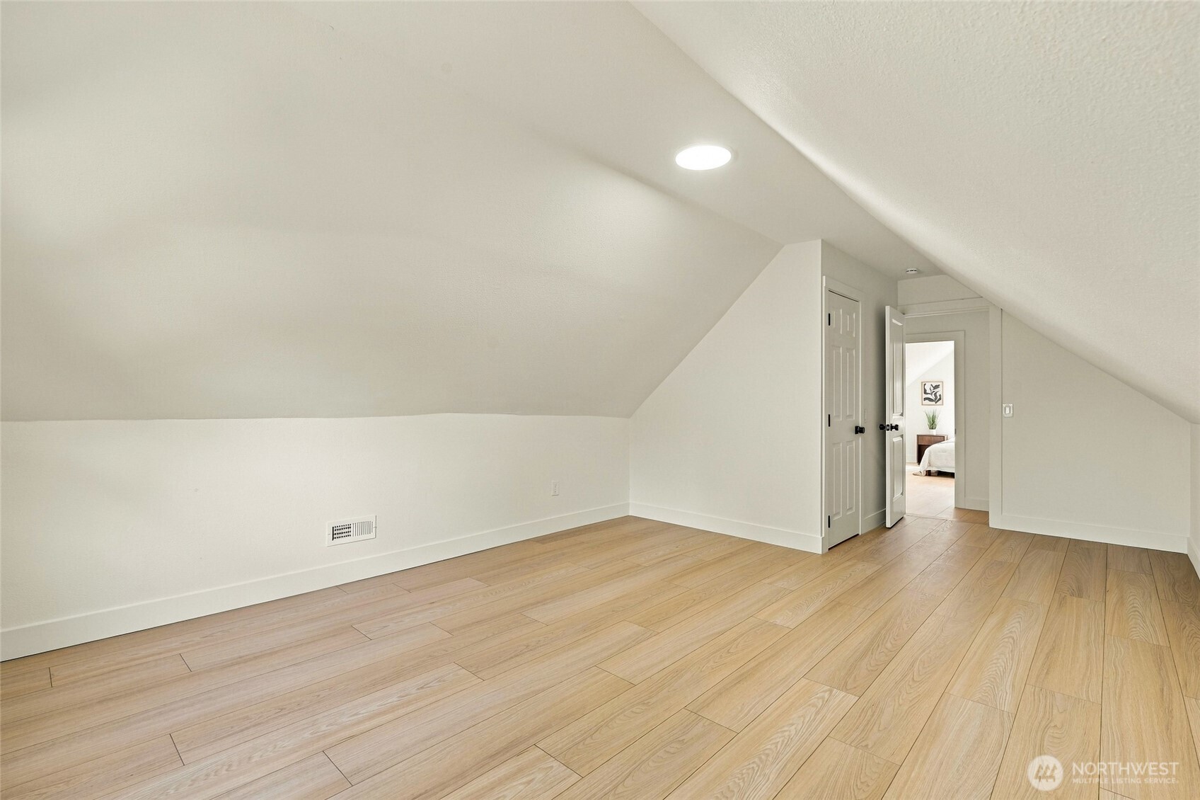 506 L Street Property Photo 23