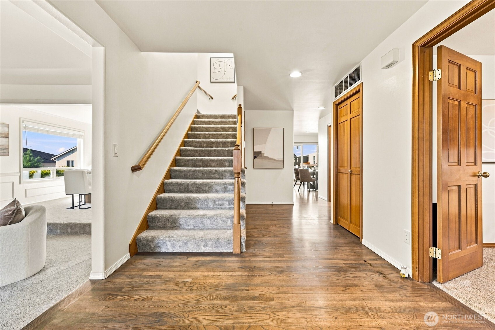 9620 S 203rd Street Property Photo 14