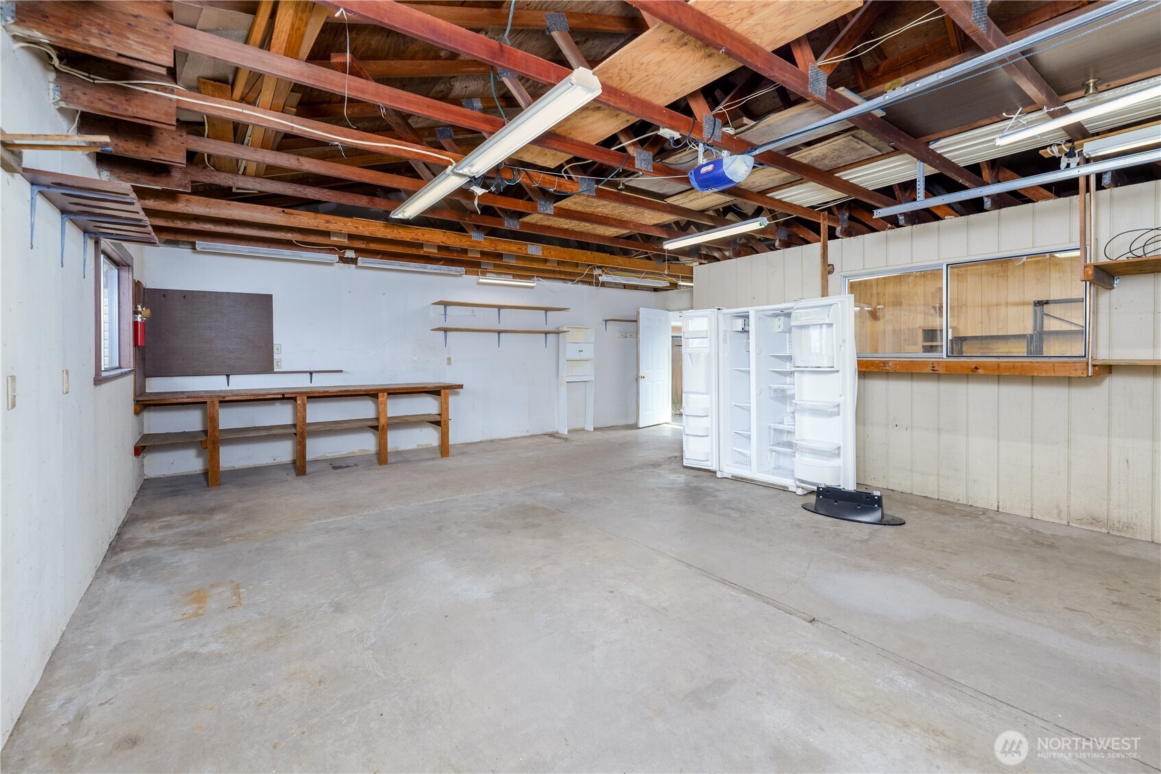 1812 W 5th St Property Photo 35