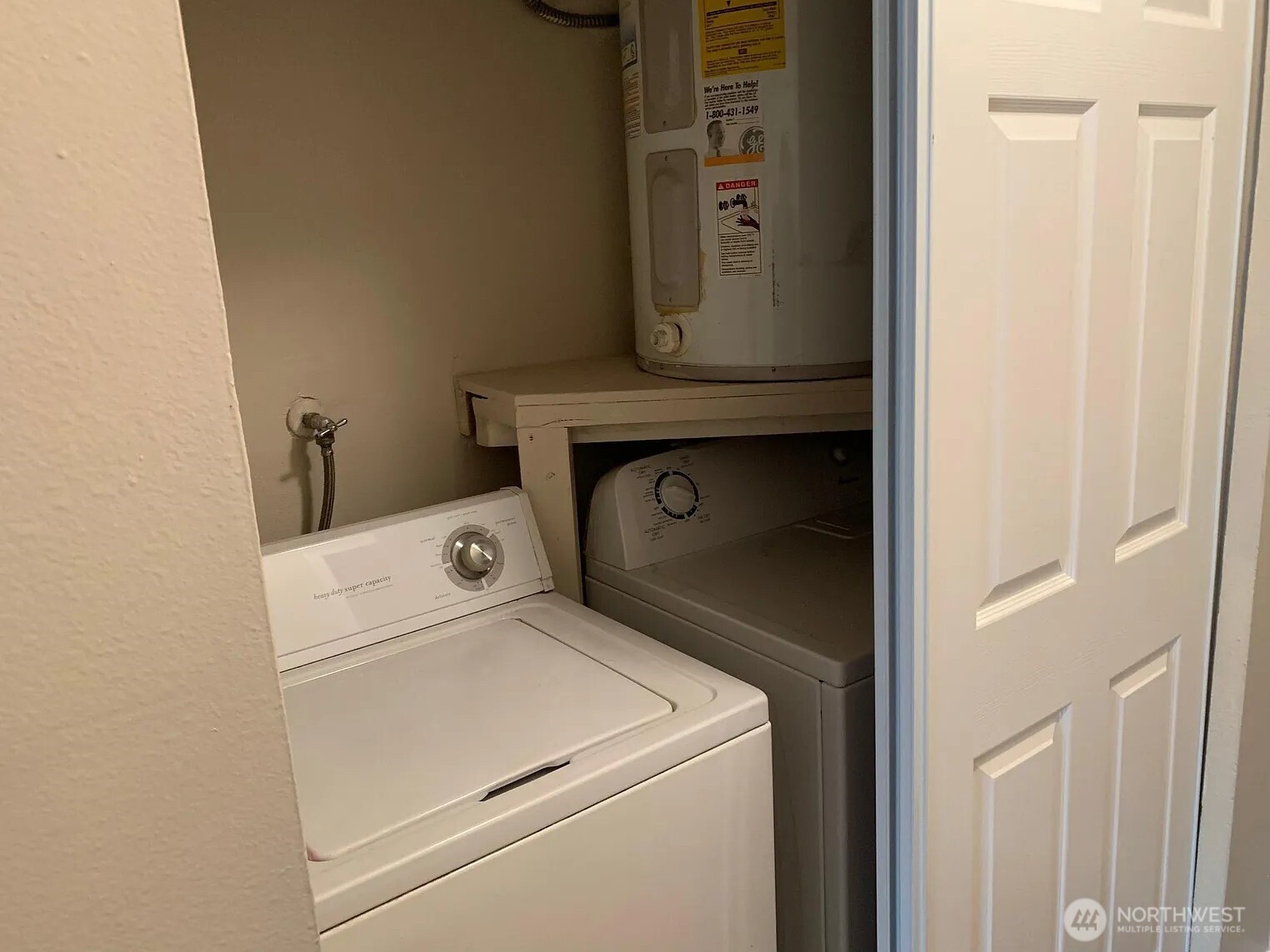 1609 Maple Lane C5-c8 Property Photo 10