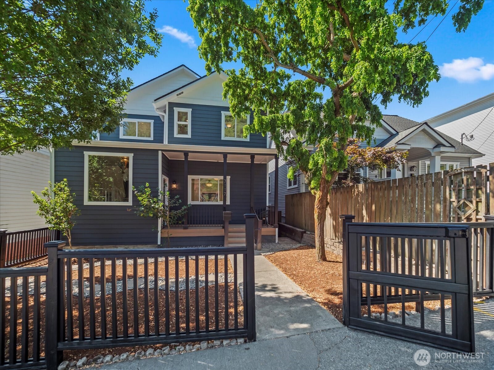 3117 E Yesler Way Property Photo 1