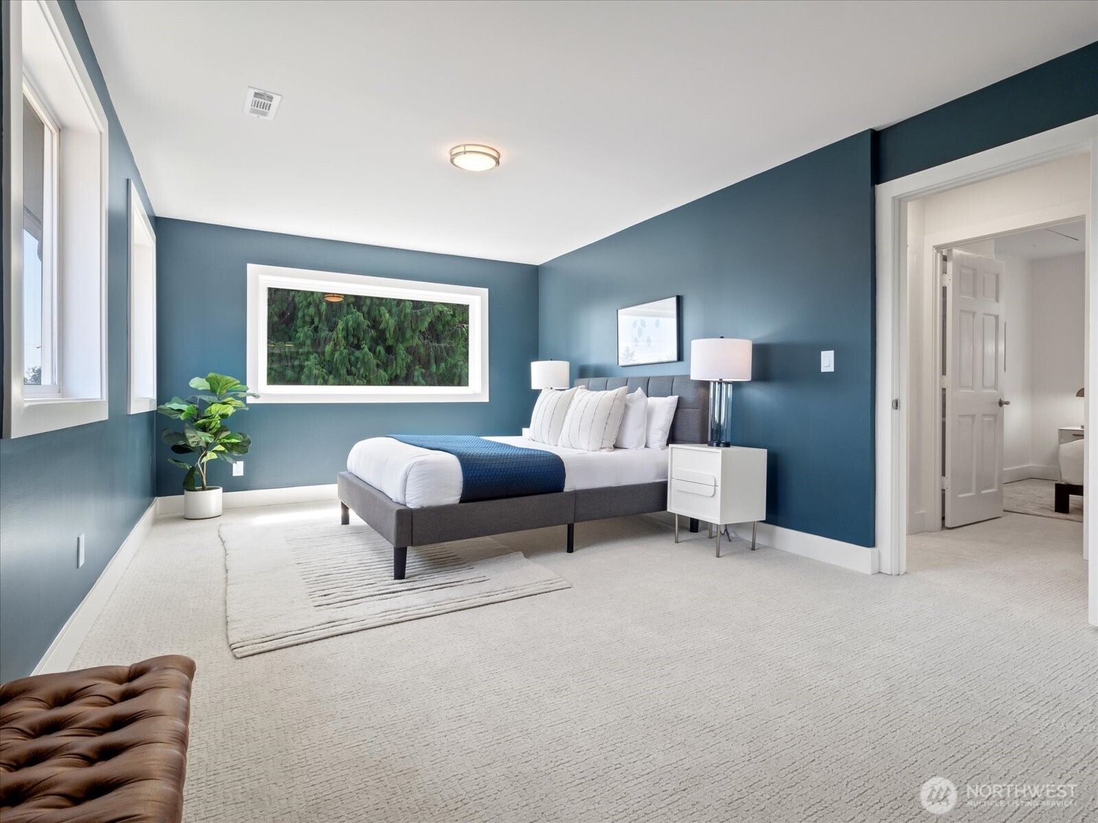 3117 E Yesler Way Property Photo 10