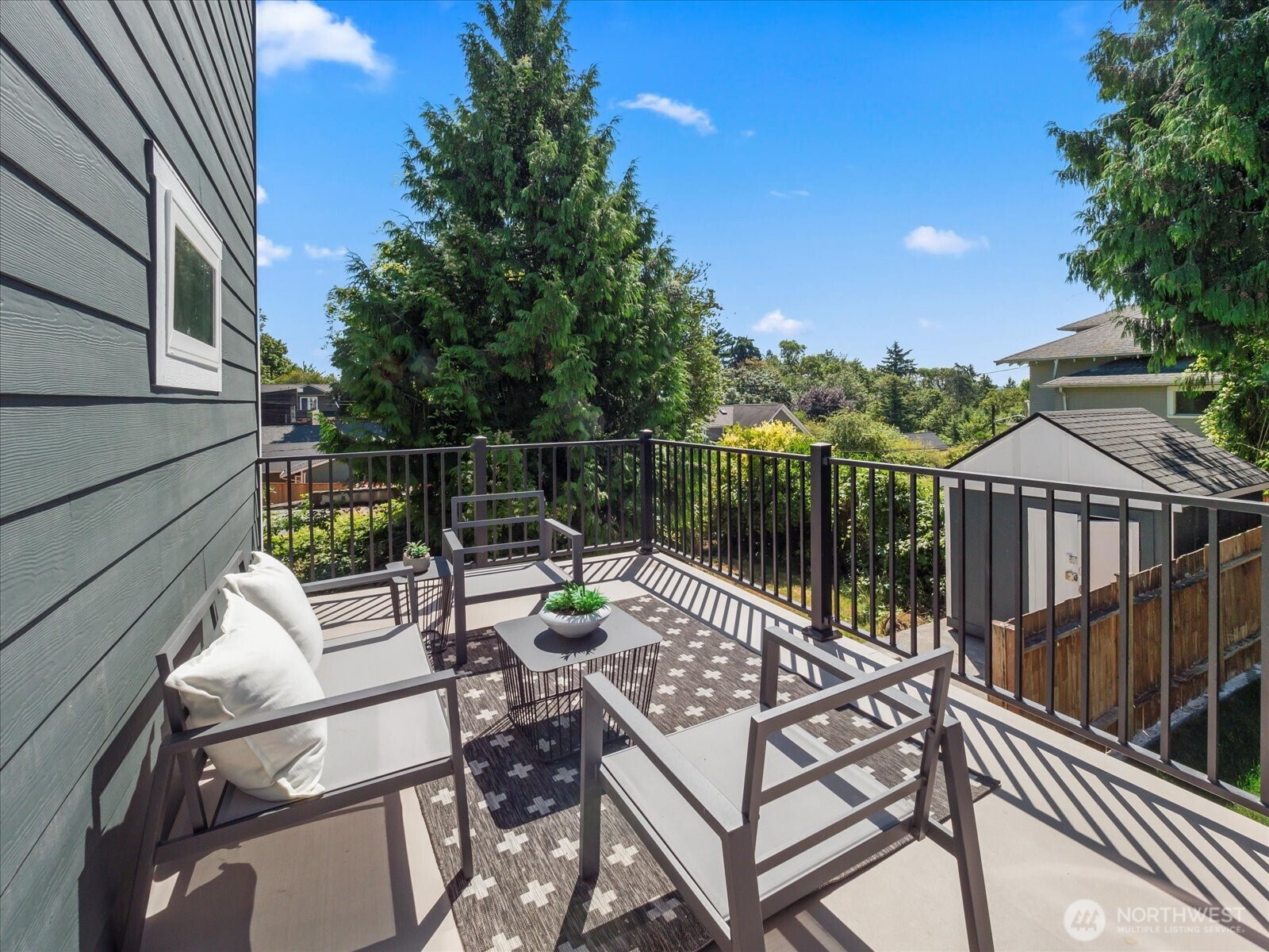 3117 E Yesler Way Property Photo 21