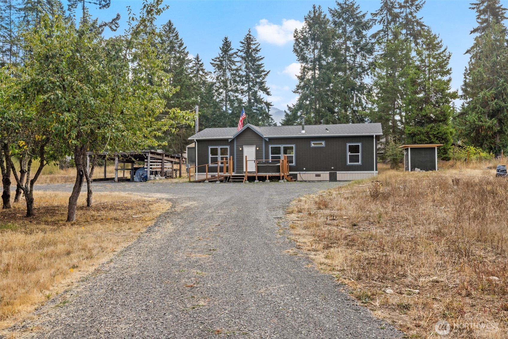 253 Riverside Road Property Photo 1
