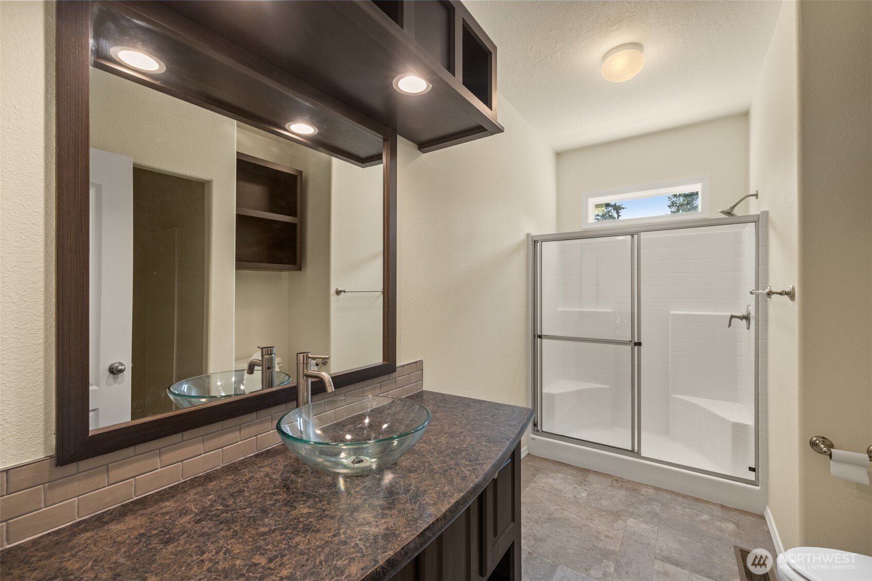 253 Riverside Road Property Photo 20