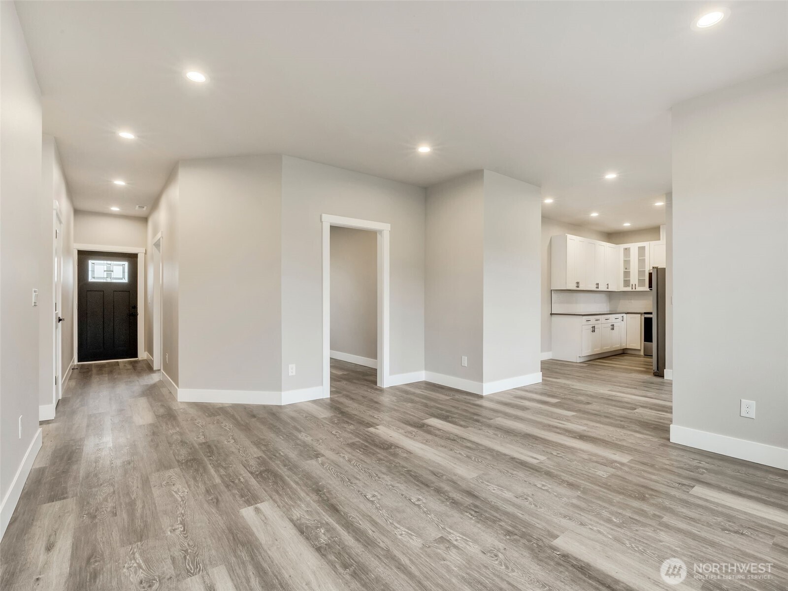 31410 H Street Property Photo 10