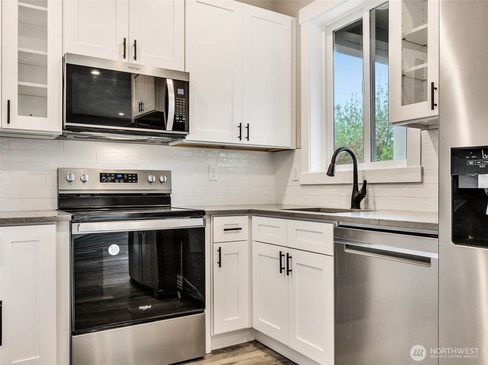 31410 H Street Property Photo 16