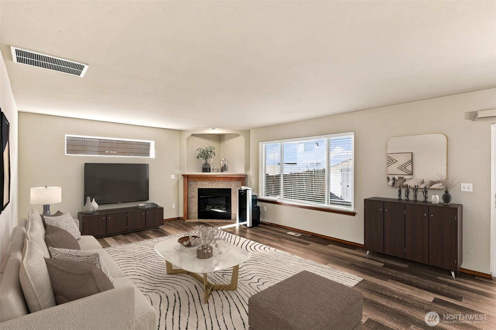 17804 15th Avenue Property Photo 8