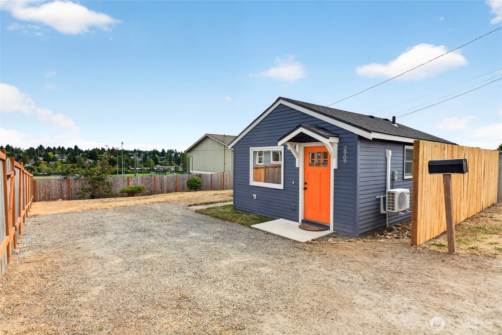 2907 2909 Sw Cloverdale Street Property Photo 7