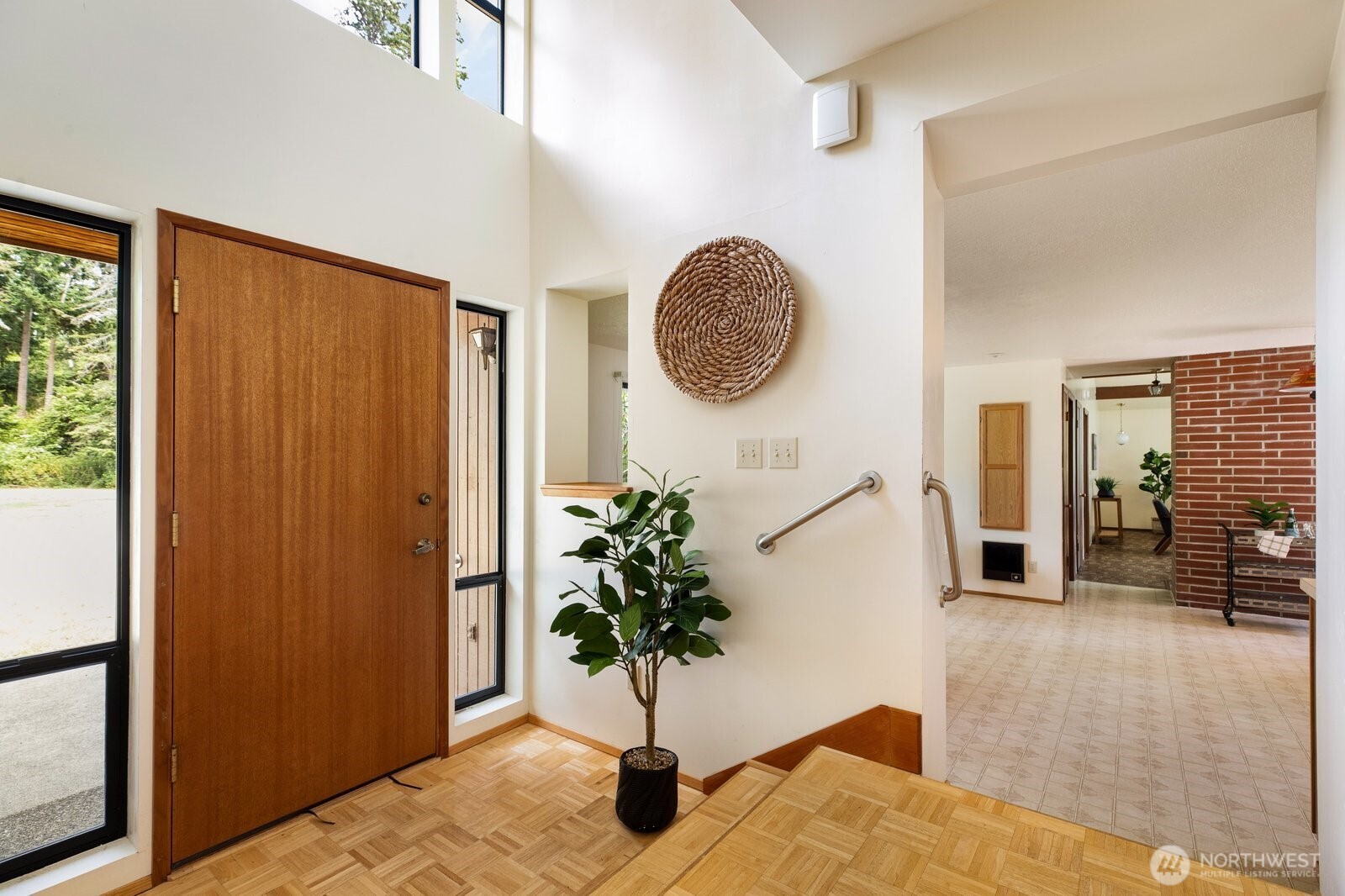 5531 Mutiny Bay Road Property Photo 4