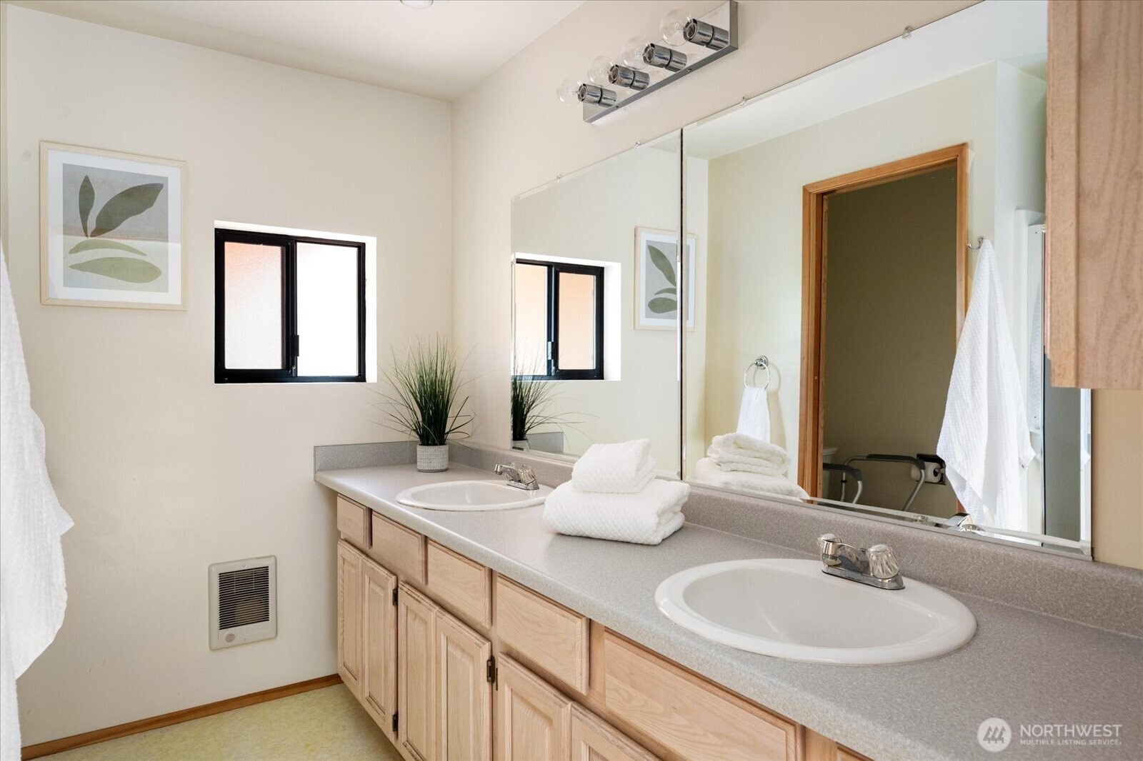 5531 Mutiny Bay Road Property Photo 13