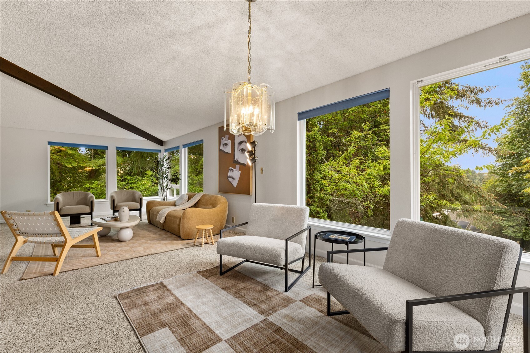 13938 15th Place Property Photo 3