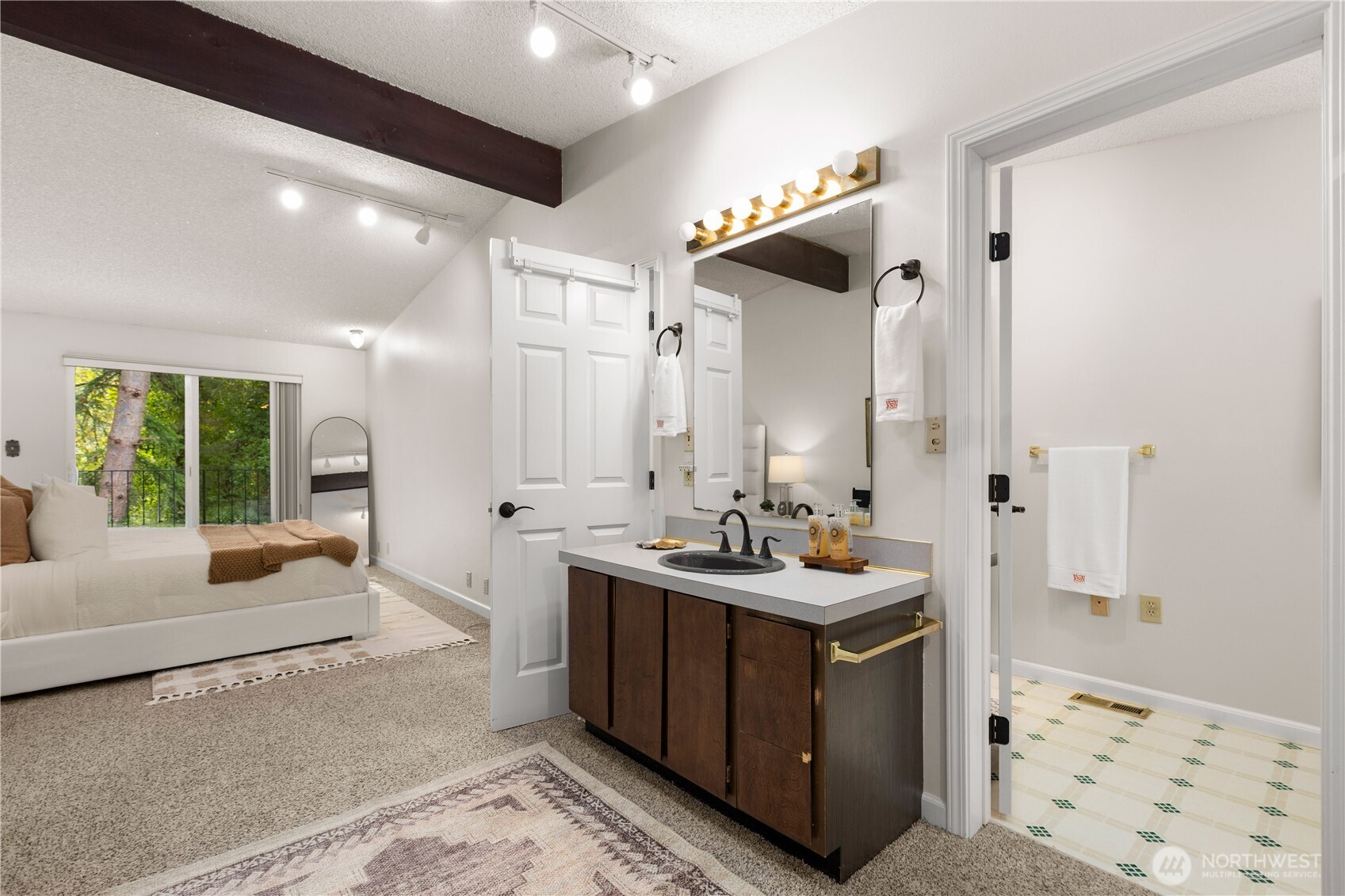 13938 15th Place Property Photo 18