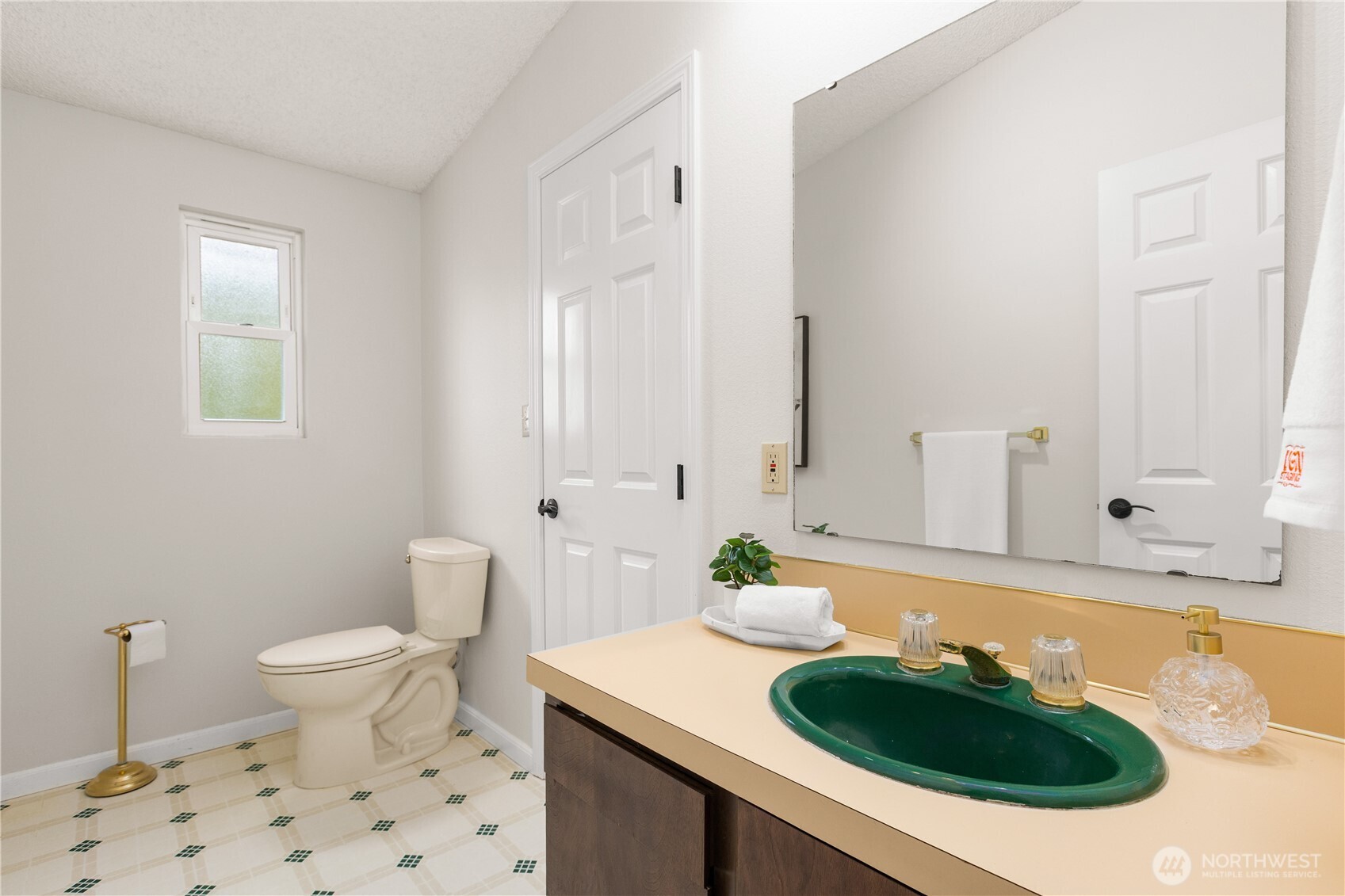 13938 15th Place Property Photo 20