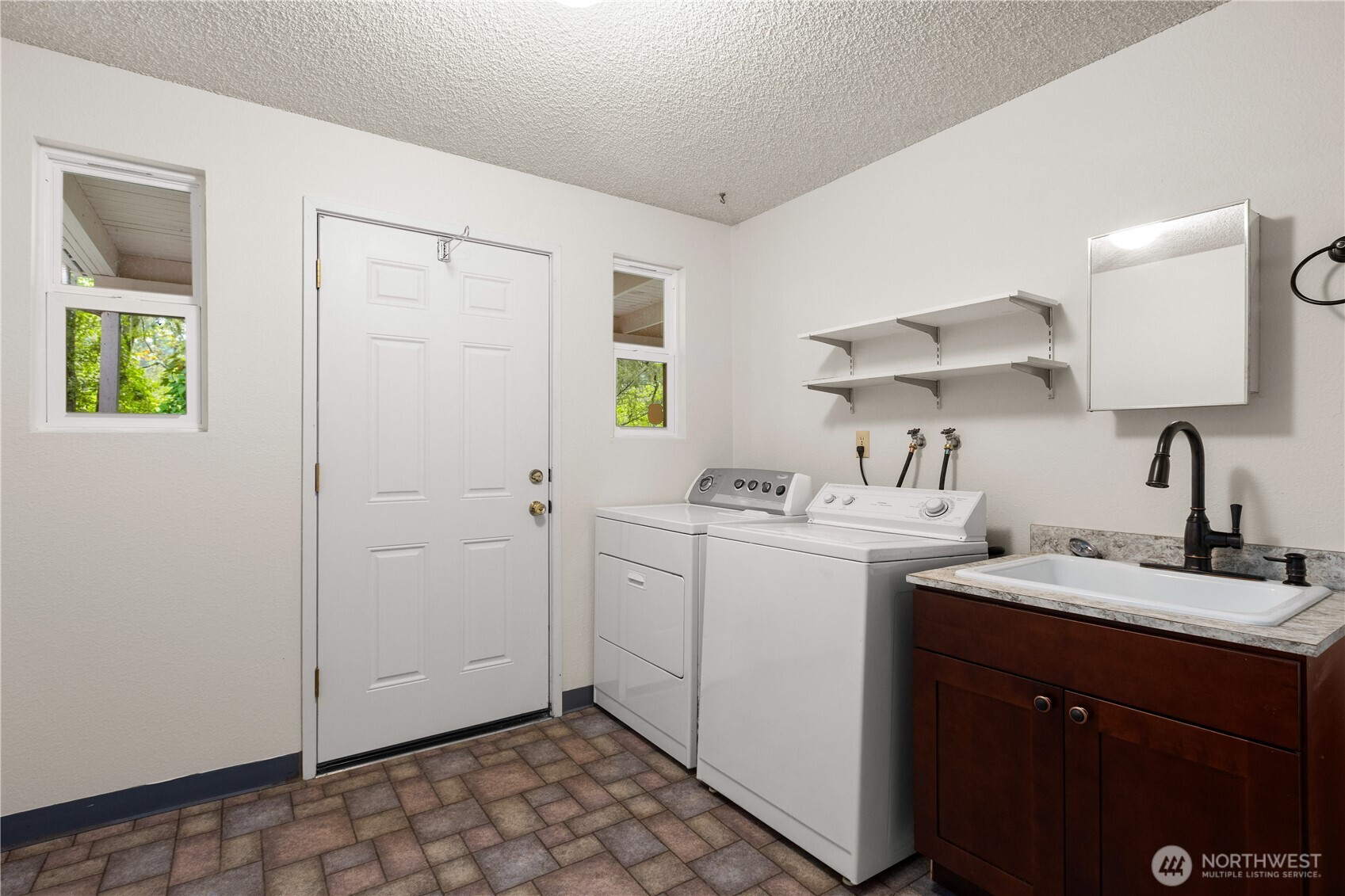 13938 15th Place Property Photo 34