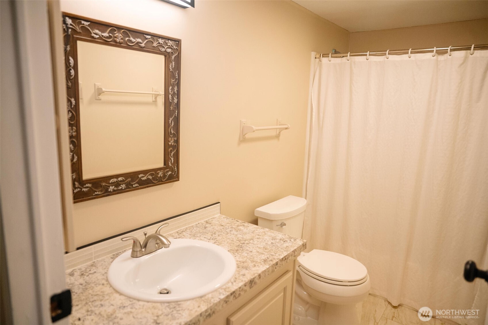 11407 Scott Creek Drive Property Photo 16