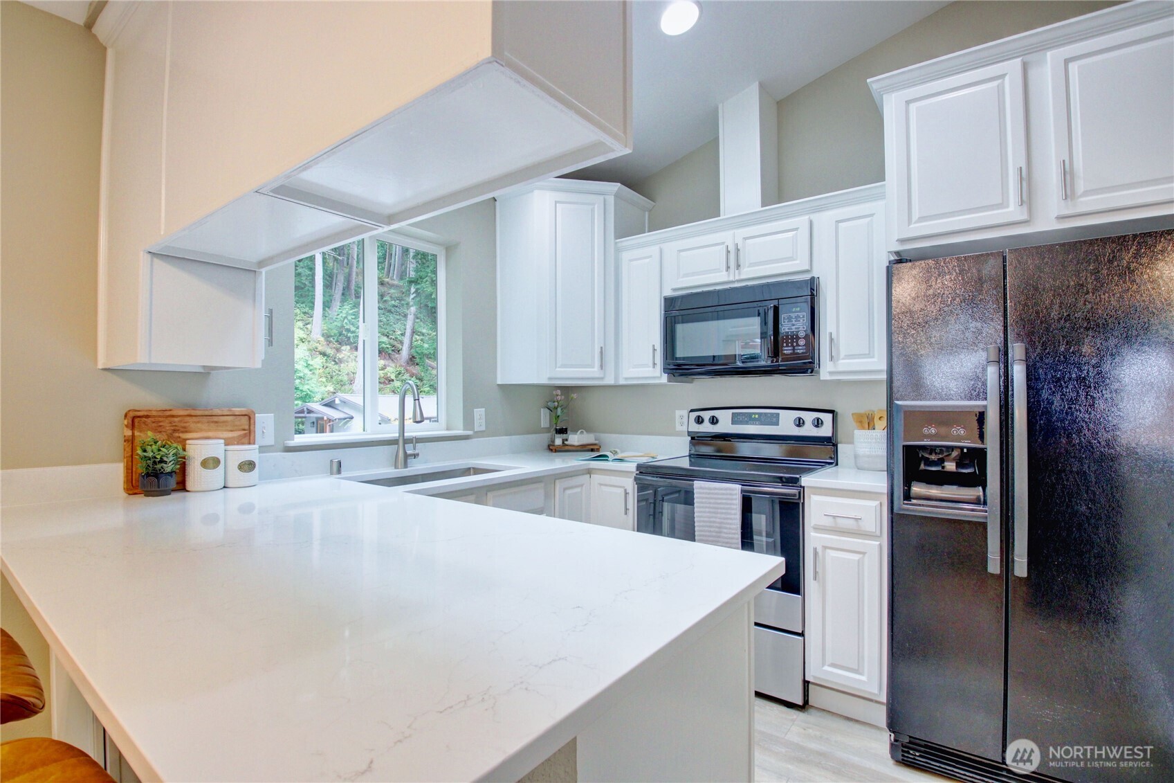 31 Green Hill Road Property Photo 7