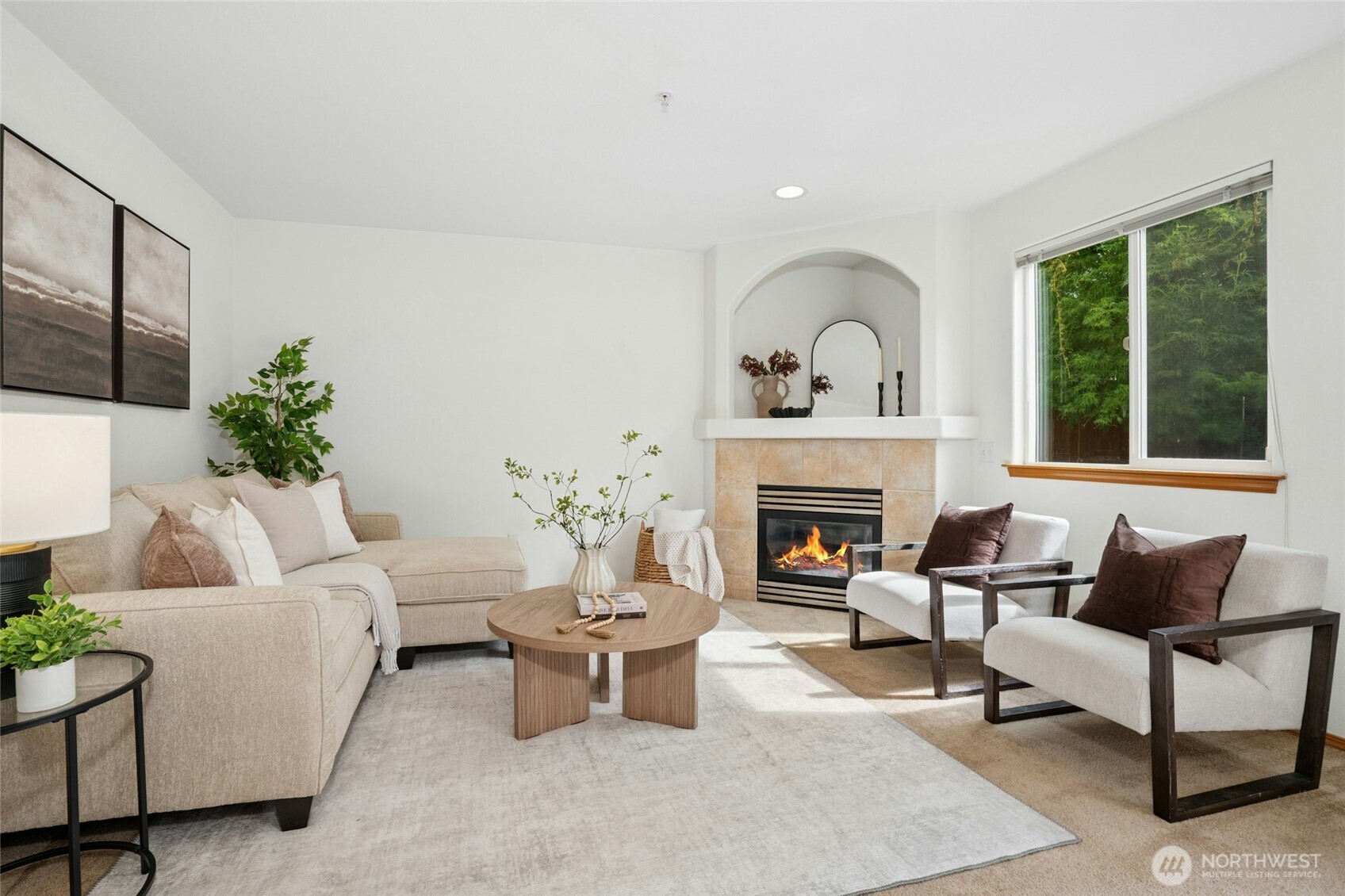 2501 123rd Place B Property Photo 3