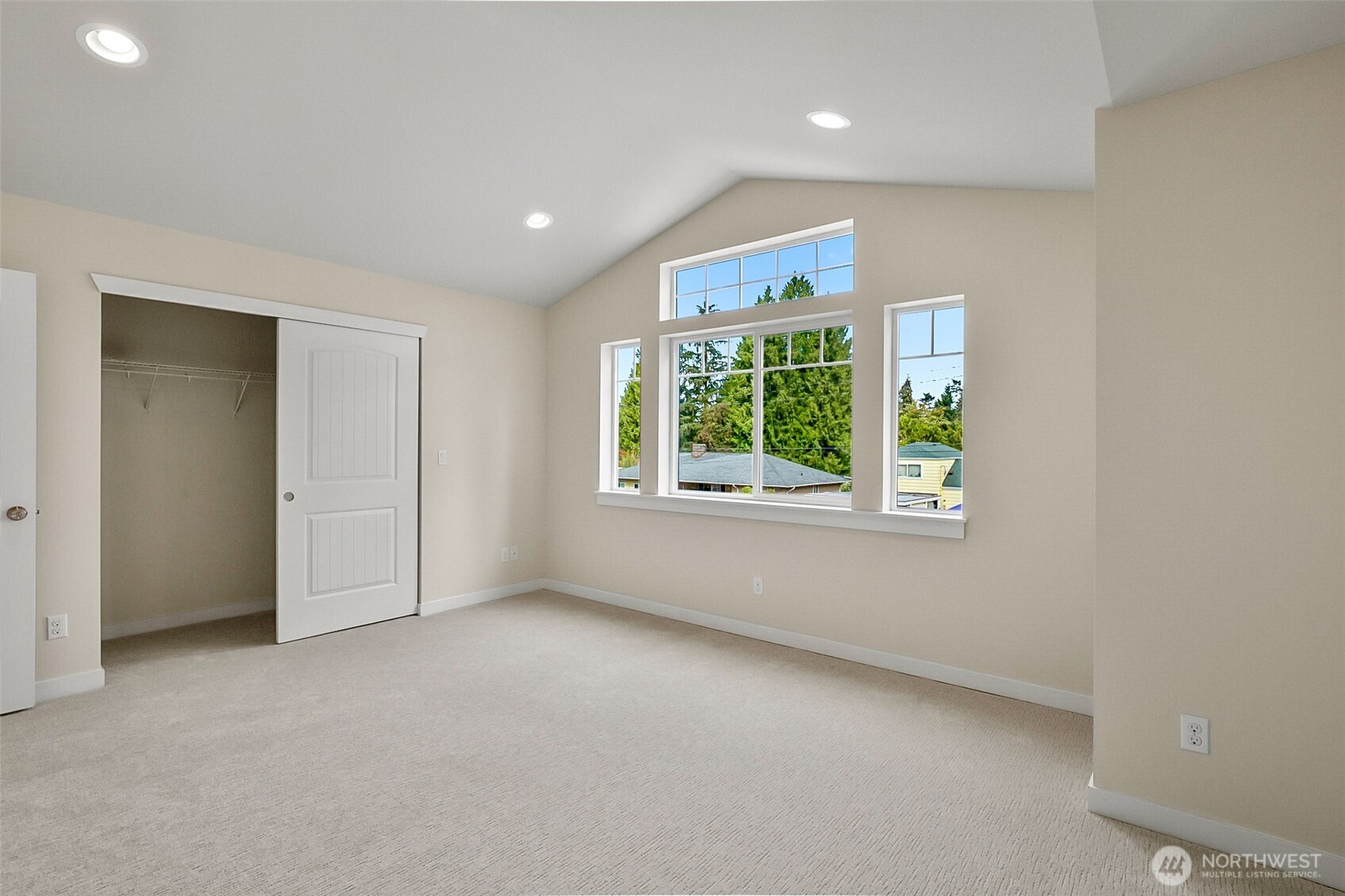 215 Sw 144th Street Property Photo 11