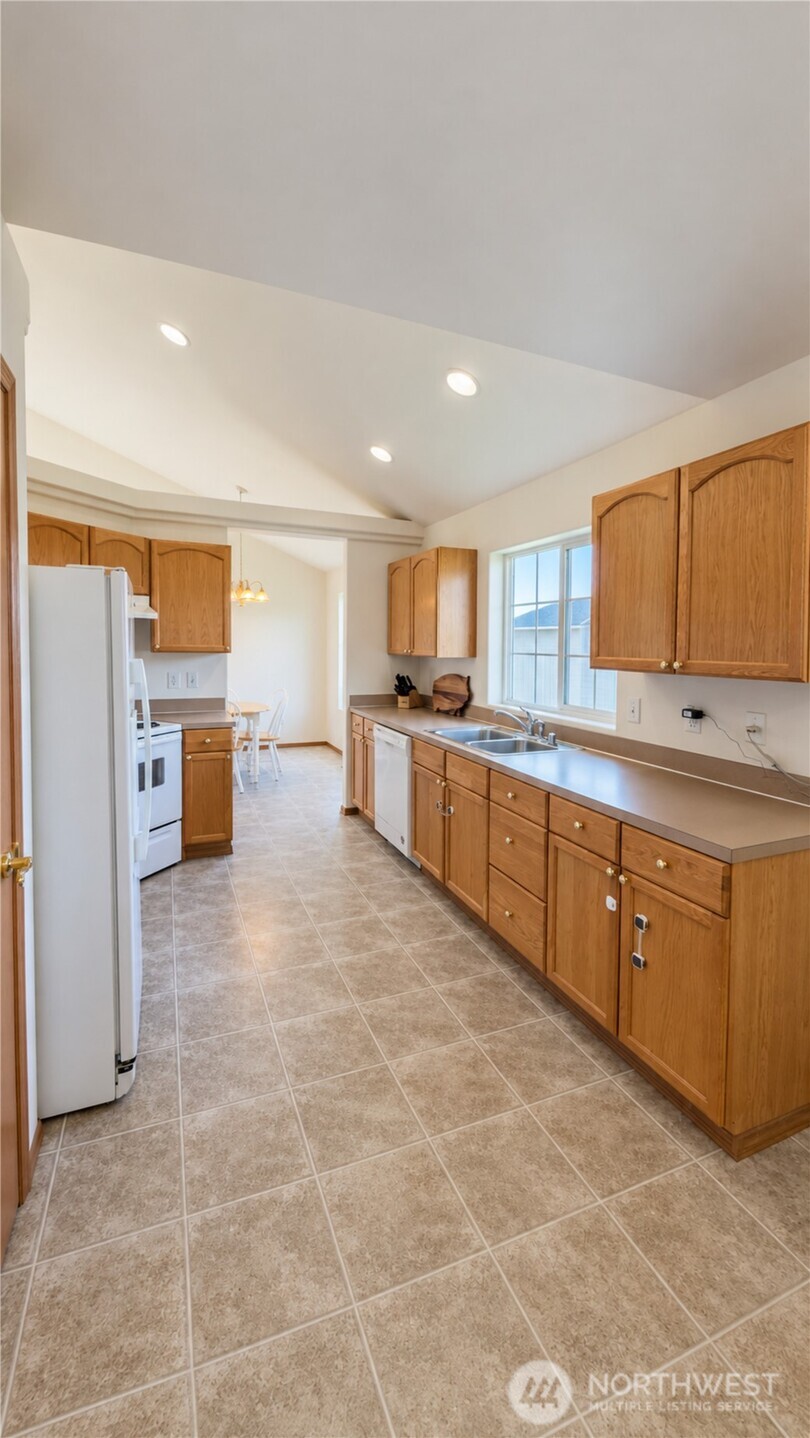 1705 Guernsey Street Property Photo 18